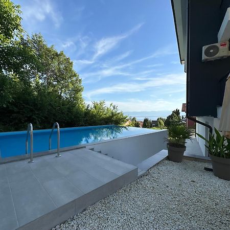 Villa Forest Ohrid เปสตานิ ภายนอก รูปภาพ
