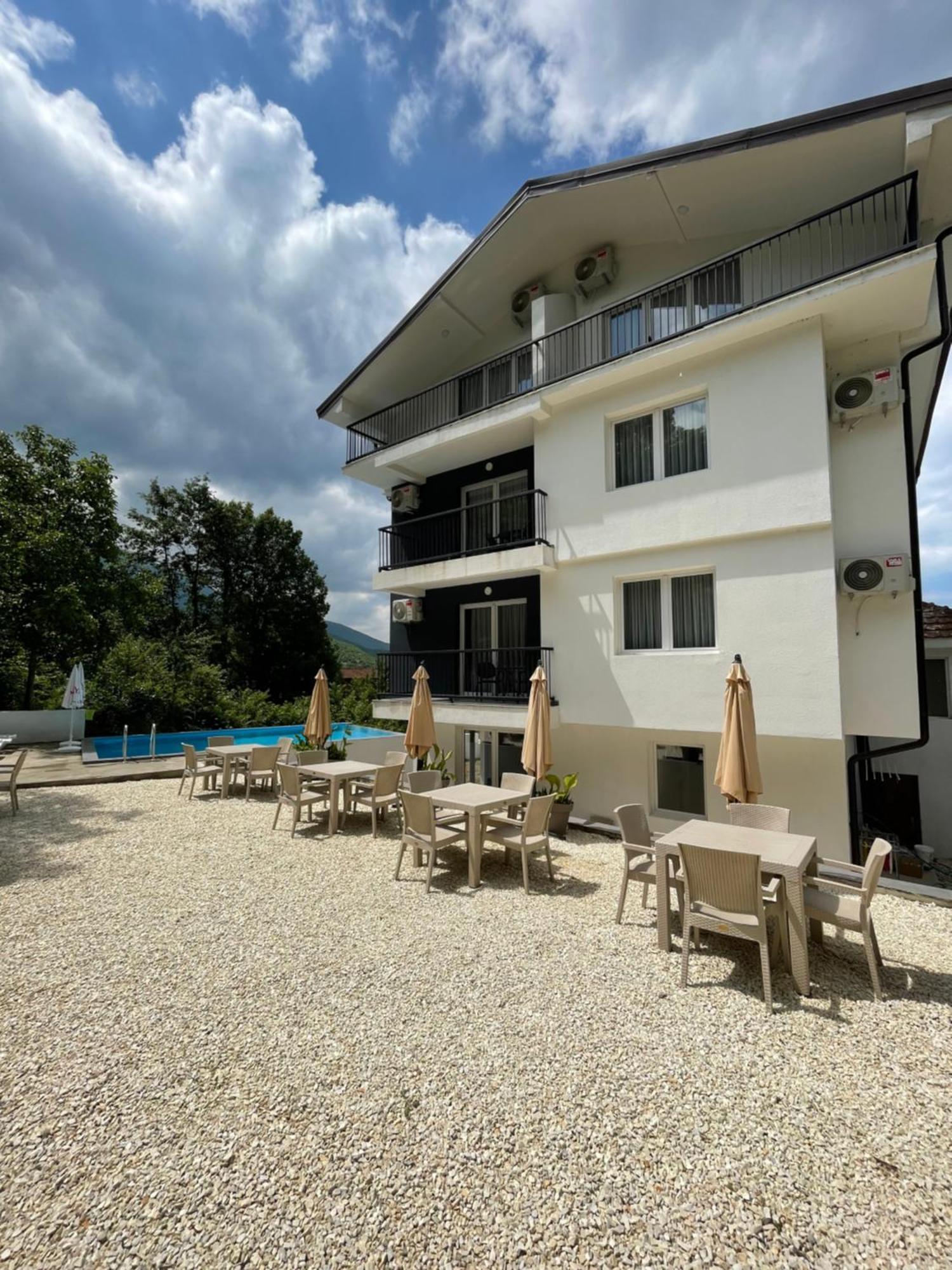 Villa Forest Ohrid เปสตานิ ภายนอก รูปภาพ